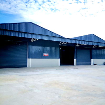 Factory for rent ถนนวัชรพล : For rent  New condition warehouse!! Ram Intra 5, Soi 18, ready for rent.