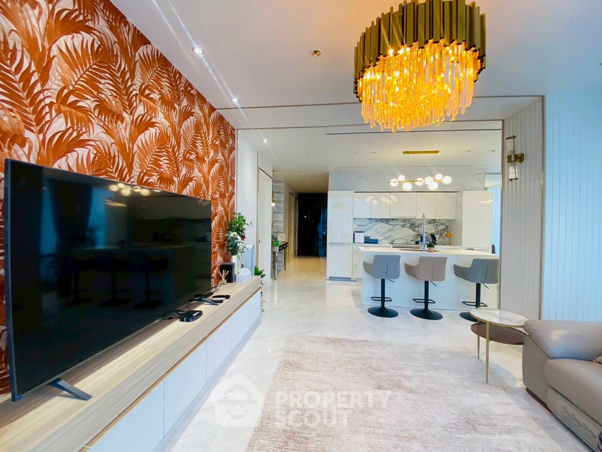 picture 2-BR Condo at Four Seasons Private Residences Bangkok near BTS Saphan Taksin (ID 2283842) - 3/16