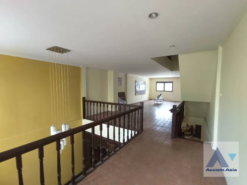 รูป 🔼🔽 AccomA 📩 Simple townhouse for rent in Sukhumvit (AA11183) - รูปที่ 9/20