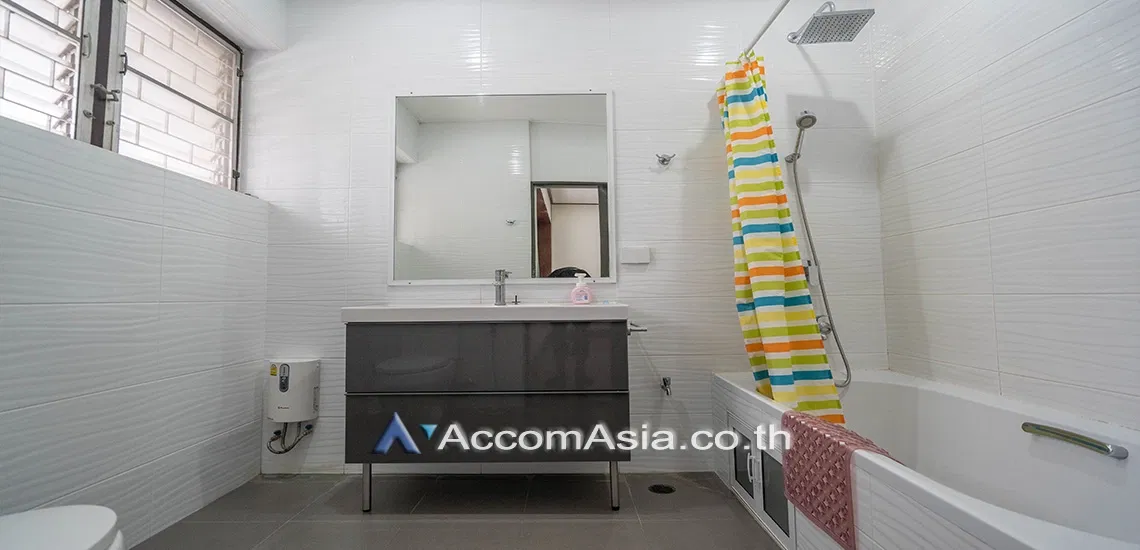 picture 🔼🔽 AccomA 📩 Classic detached home with garden and spacious interior in Sathorn (AA29914) - 20/20