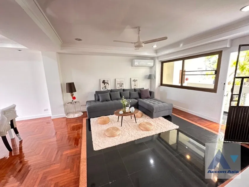 picture 🔼🔽 AccomA 📩  5 BR Townhouse @A Homely Place Residence (AA35845) - 1/20