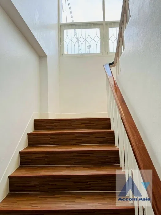 รูป 🔼🔽 AccomA 📩  4 BR House in Phra Khanong Nuea (AA43882) - รูปที่ 11/16