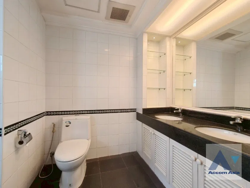 รูป 🔼🔽 AccomA 📩 Bright modern condominium with spacious open layout (10155) - รูปที่ 18/20