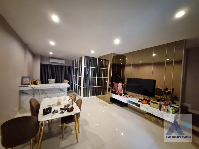 picture 🔼🔽 AccomA 📩 Garden View 3 BR Townhouse @Cordiz at Udomsuk (AA43781) - 2/17