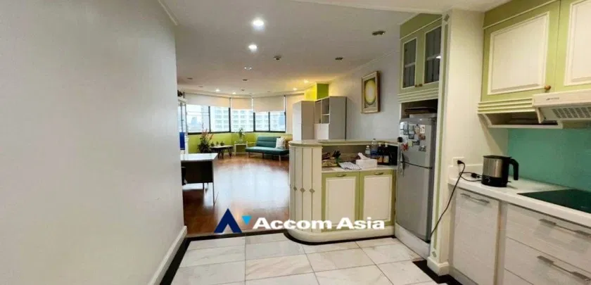 picture 🔼🔽 AccomA 📩 Lake Avenue Condominium - 6/15