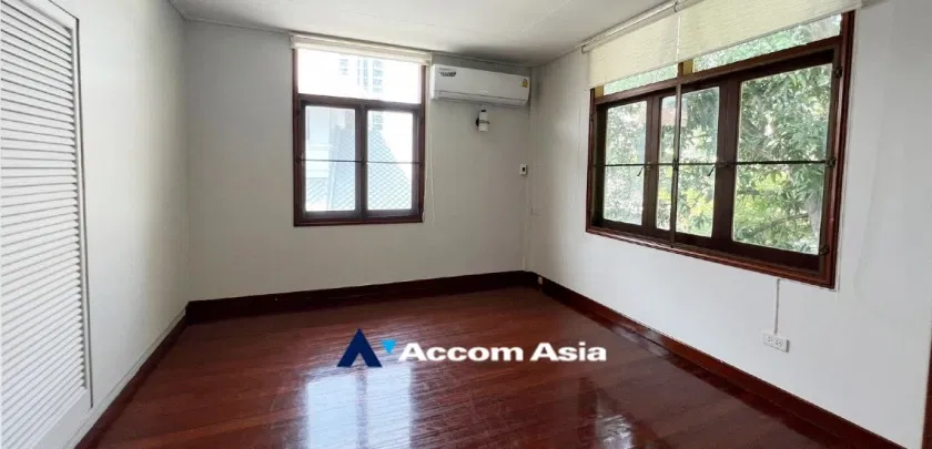 picture 🔼🔽 AccomA 📩  3 BR House @Peaceful Compound (97421) - 10/20