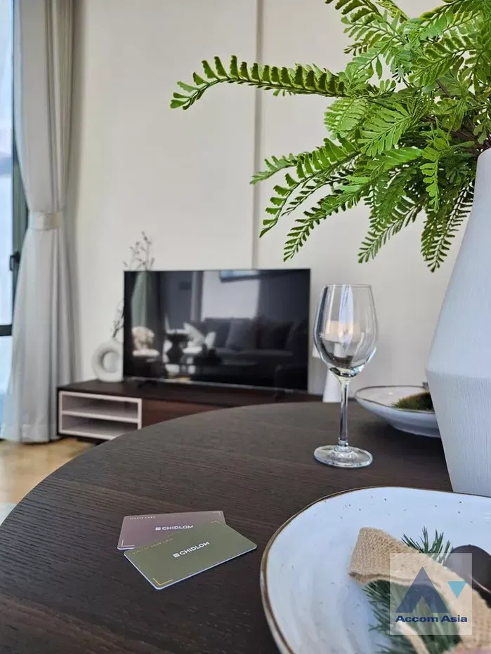 รูป 🔼🔽 AccomA 📩 Duplex Condo,Fully Furnished 1 BR Condominium @28 Chidlom (AA40099) - รูปที่ 8/19