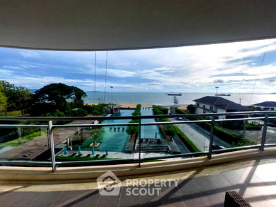 Condos for rent Jomtien Sai 1 : 3-BR Condo at Reflection Jomtien Beach Pattaya close to Pattaya (ID 1557838)