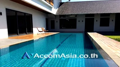 Houses for rent Soi On Nut (Sukhumvit 77) : 🔼🔽 AccomA 📩 Private Swimming Pool 4 BR House in Suan Luang (AA23184)