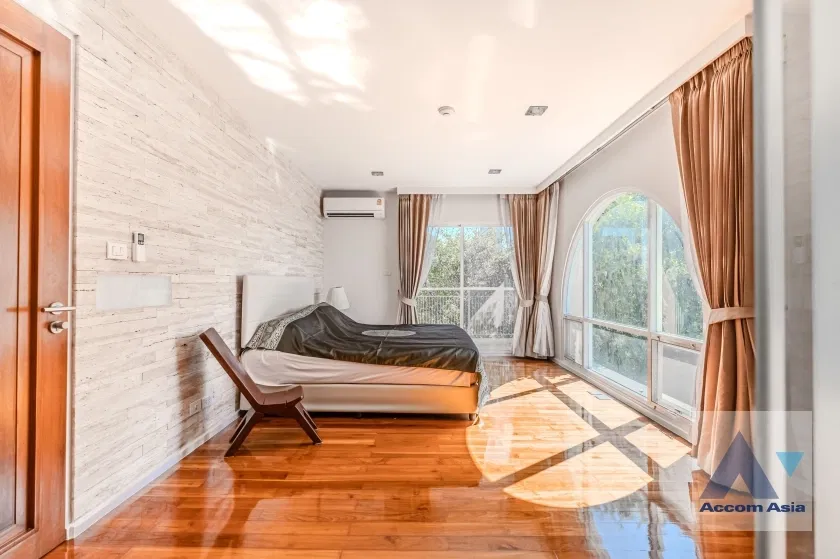 รูป 🔼🔽 AccomA 📩 Warm wood condominium with open kitchen and city view (1510534) - รูปที่ 10/20