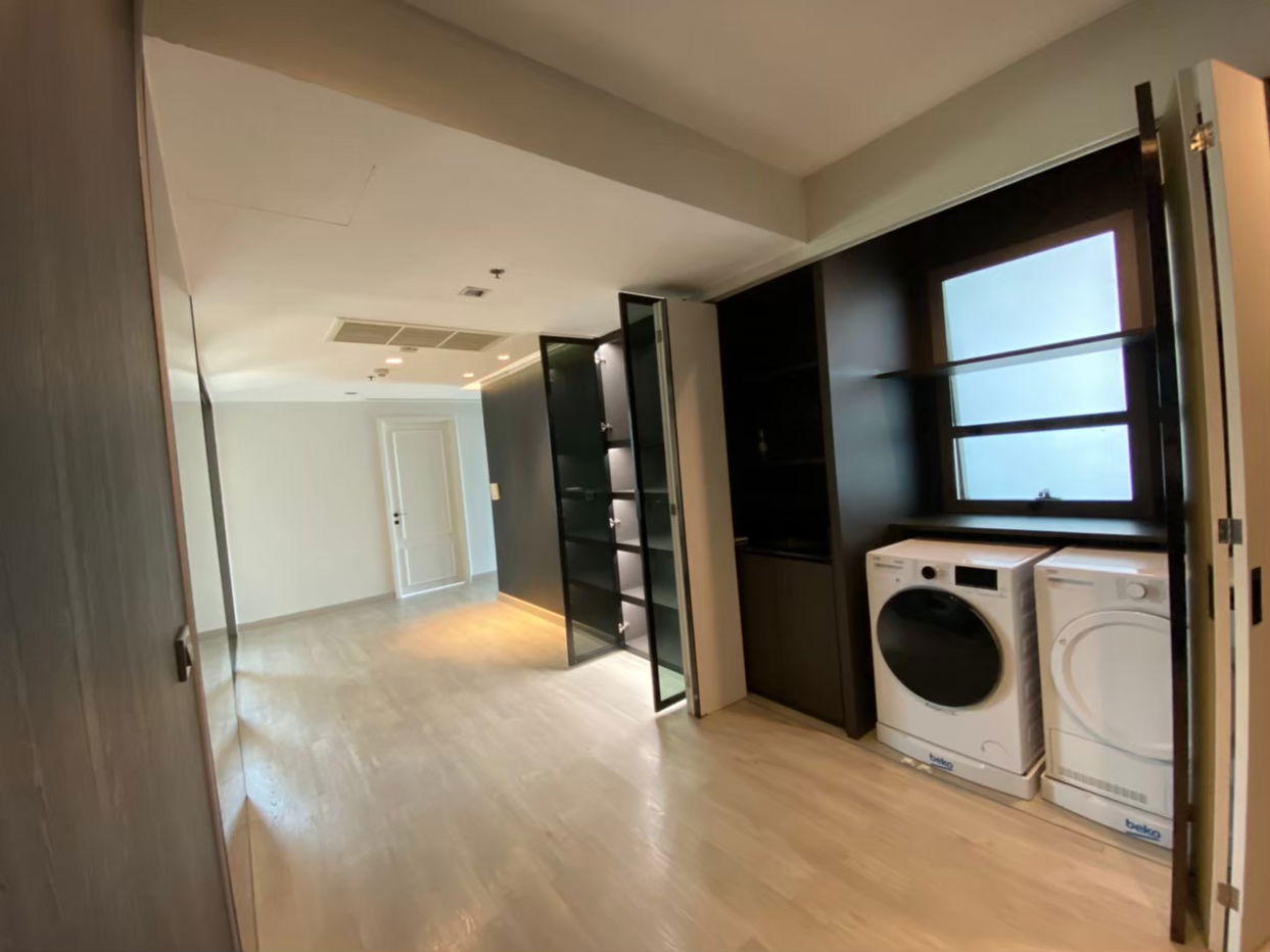 picture Starview Rama 3 2 bedrooms, for sale - 9/12