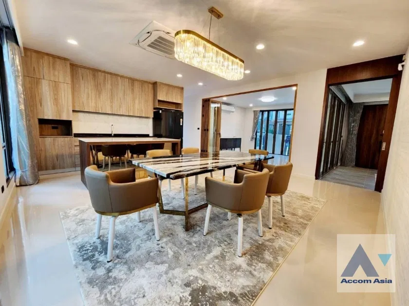 picture 🔼🔽 AccomA 📩 Modern Detached Home with Private Garden (AA42892) - 6/20