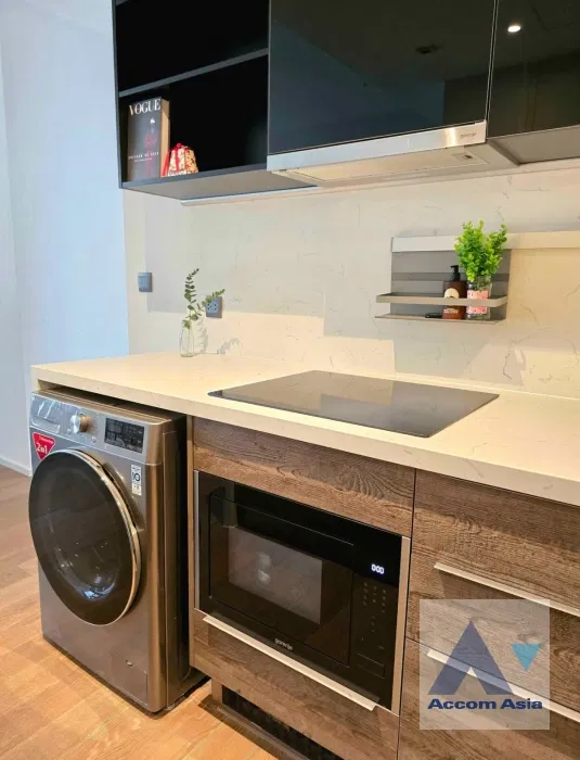 รูป 🔼🔽 AccomA 📩 Fully Furnished,Pet friendly 2 BR Condominium @MUNIQ Langsuan (AA43854) - รูปที่ 7/11