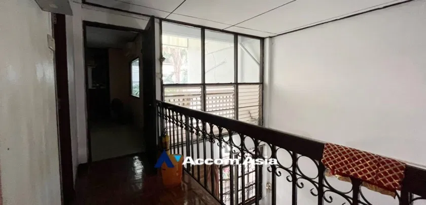 รูป 🔼🔽 AccomA 📩  3 BR Townhouse in Khlong Ton Nuea (AA13908) - รูปที่ 16/19