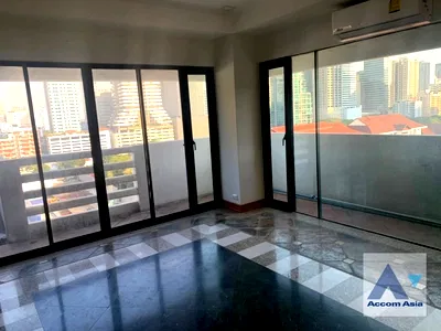 ขายคอนโด : 🔼🔽 AccomA 📩 Huge Terrace 2 BR Condominium @Ruamjai Heights (AA16579)