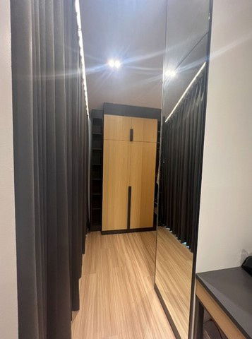 picture FOR RENT  OFFICE PROPERTY  100000 BAHT per MONTH - 5/8