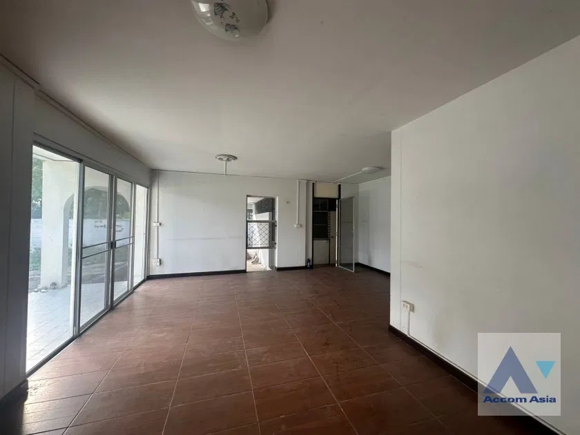 picture 🔼🔽 AccomA 📩  3 BR House @Panya Pattanakarn Village (AA41965) - 2/15