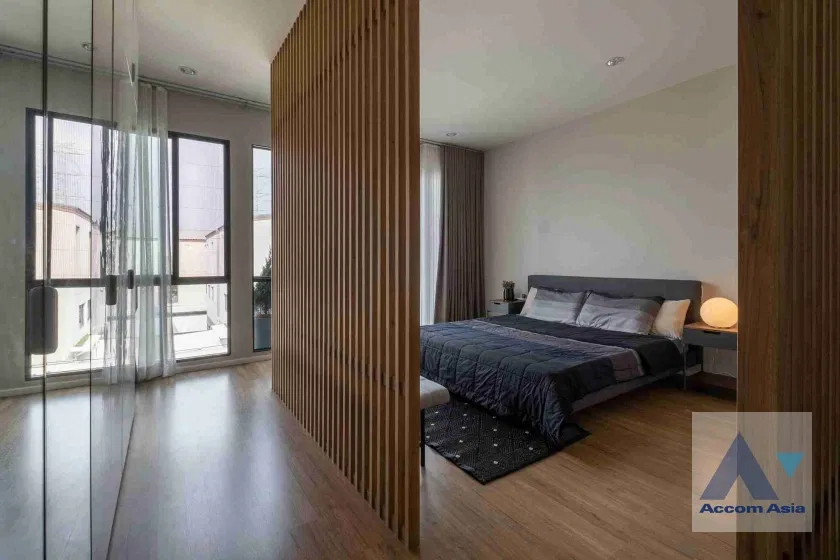picture 🔼🔽 AccomA 📩 Fully furnished townhouse for rent with homey decor in compound in Krungthep Kreetha, (AA43777) - 9/18