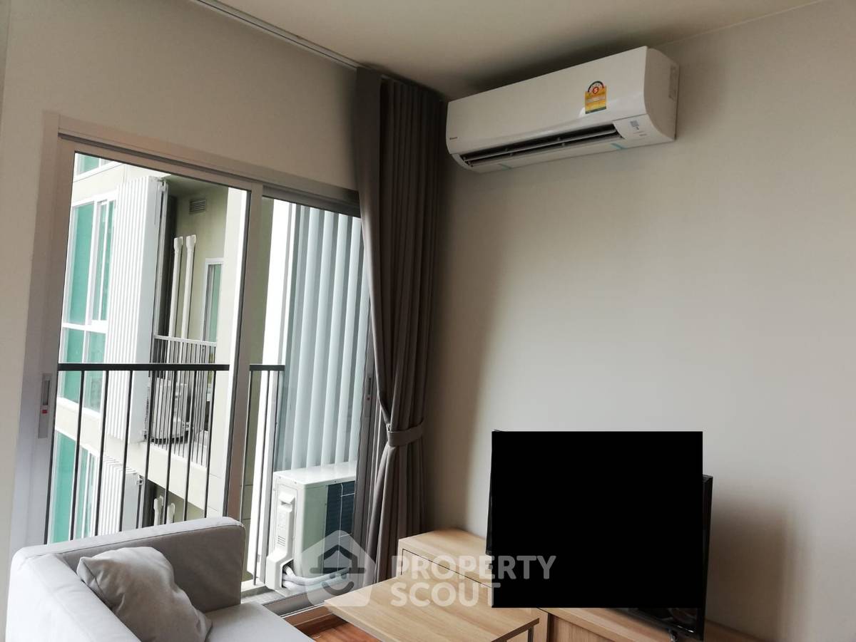 picture Studio Condo at Noble Revolve Ratchada 2 near MRT Thailand Cultural Centre (ID 2285126) - 2/10