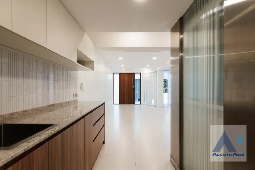 รูป 🔼🔽 AccomA 📩 Modern 3.5-Storey Home with Indoor Rooftop – Perfect for Living or Home Office - Near BTS (1715007) - รูปที่ 10/20