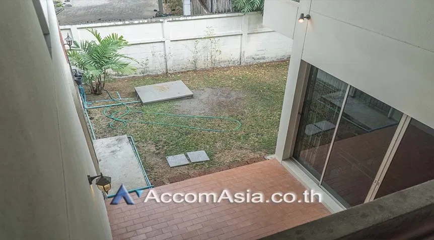 picture 🔼🔽 AccomA 📩 Garden 3 BR House in Khlong Ton Nuea (90522) - 9/16