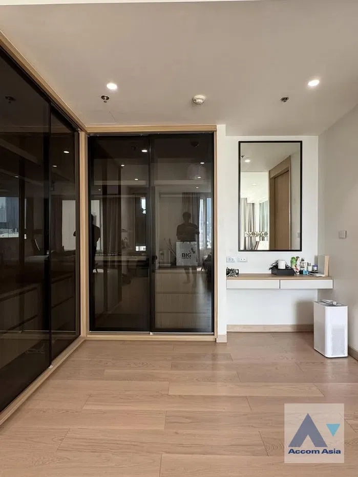 รูป 🔼🔽 AccomA 📩 Fully Furnished,Pet friendly 2 BR Condominium @Royal Saladaeng (AA43394) - รูปที่ 19/20
