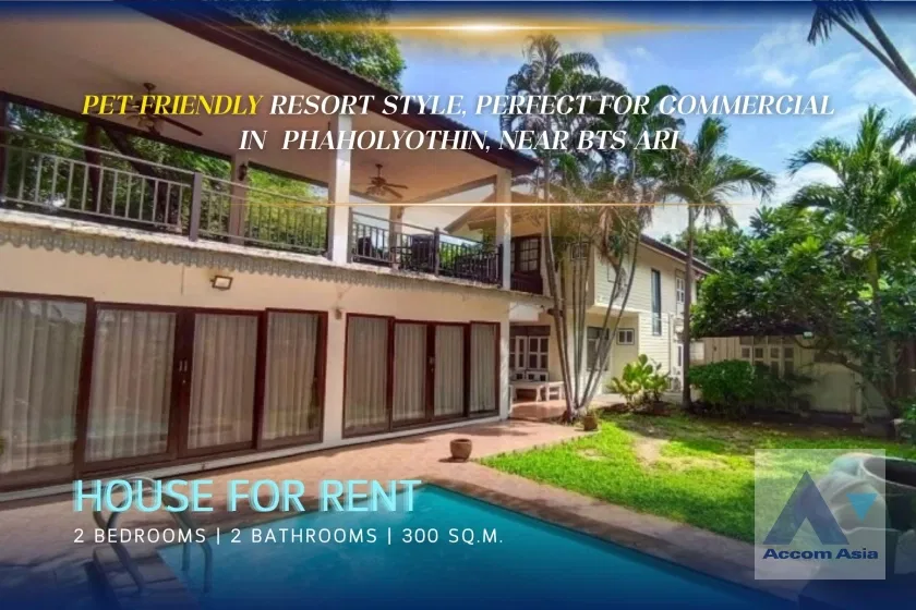picture 🔼🔽 AccomA 📩 Classic home with private pool and garden in Phaholyothin (AA13424) - 1/20