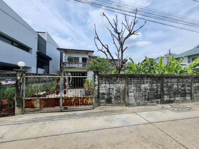 Land for sale, 101 sq wah, Prawet