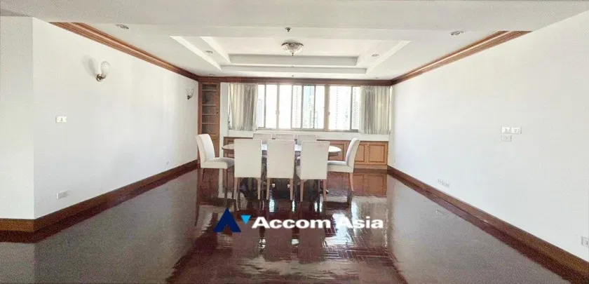 picture 🔼🔽 AccomA 📩 Classic wood-finished condo with large balcony in Sukhumvit (24440) - 3/15
