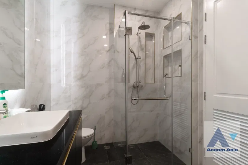 รูป 🔼🔽 AccomA 📩 Elegant condominuim with spacious lounge area in prime Asoke location (AA37710) - รูปที่ 18/20