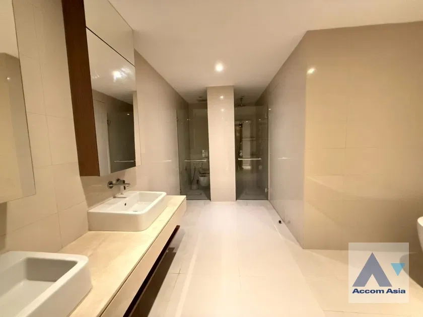 รูป 🔼🔽 AccomA 📩 Modern condo in peaceful city-center location (AA43503) - รูปที่ 15/20
