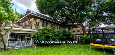 เช่าบ้านเดี่ยว ซอยทองหล่อ (สุขุมวิท 55) : 🔼🔽 AccomA 📩  4 BR House @ (5000801)