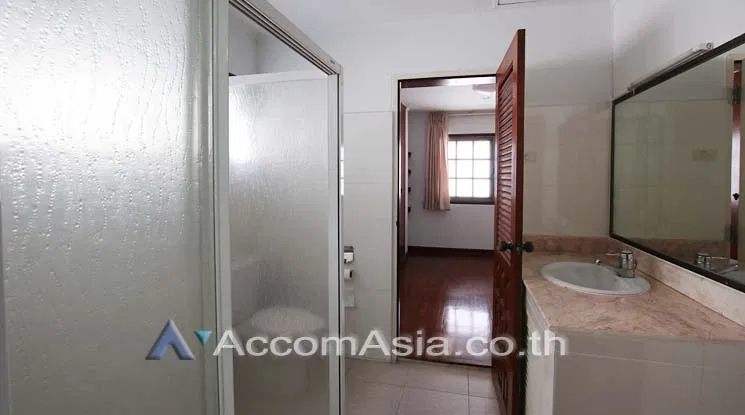 picture 🔼🔽 AccomA 📩 Home Office 3 BR House in Khlong Ton Nuea (1716799) - 10/13