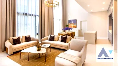 Houses for rent MRT Si Kritha  : 🔼🔽 AccomA 📩 High-Ceiling Luxury Home Perfect for Large Families (AA42883)