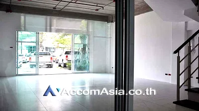 Townhouses for rent วิทยาลัยอาชีวศึกษาเอี่ยมละออ : 🔼🔽 AccomA 📩  3 BR Townhouse @Supalai Prima Riva Townhome (AA15117)