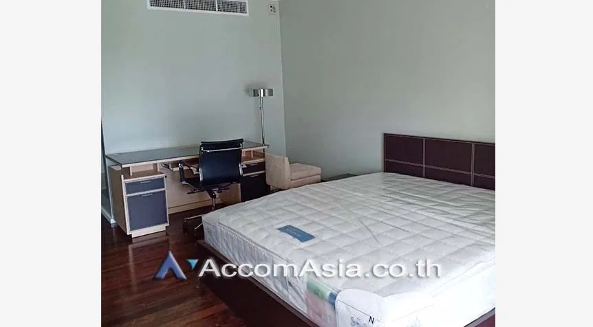 picture 🔼🔽 AccomA 📩 Silver Heritage Condominium - 3/12