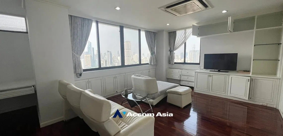 picture 🔼🔽 AccomA 📩 Bright city condo with parquet floors and white interior at Ruamsuk (24893) - 9/20