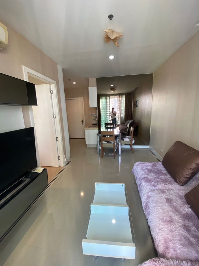 picture P1136 Condo for rent T.C. Green, opposite RCA, beautiful room, fully furnished, washing machine, super special price. - 3/14