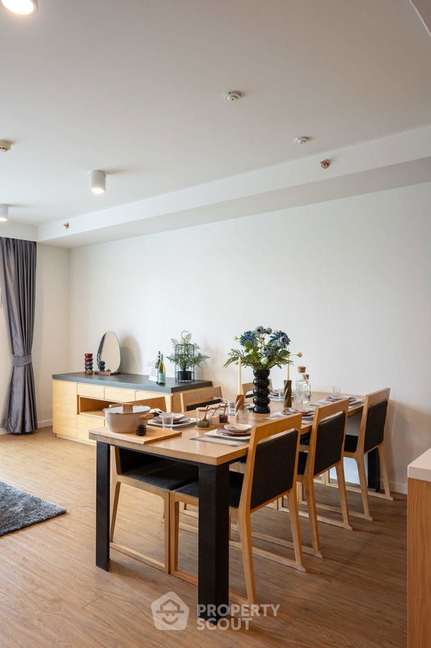picture 4-BR Condo at Siamese Surawong near MRT Sam Yan (ID 2284583) - 14/32