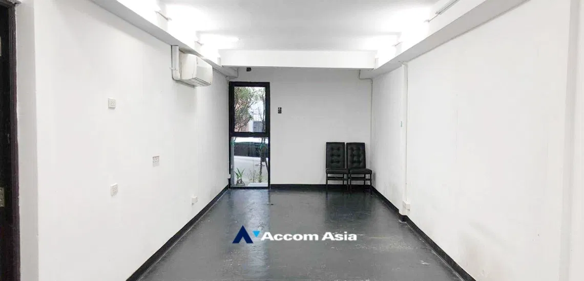 picture 🔼🔽 AccomA 📩 Home Office 4 BR Townhouse in Klong Tan (13002485) - 10/12