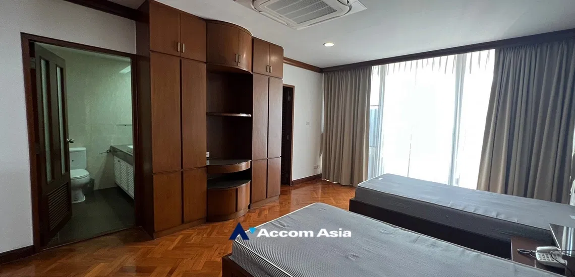 picture 🔼🔽 AccomA 📩 Spacious residence with classic charm at Baan Yen Akard Condominium in Sathorn (1517119) - 14/20
