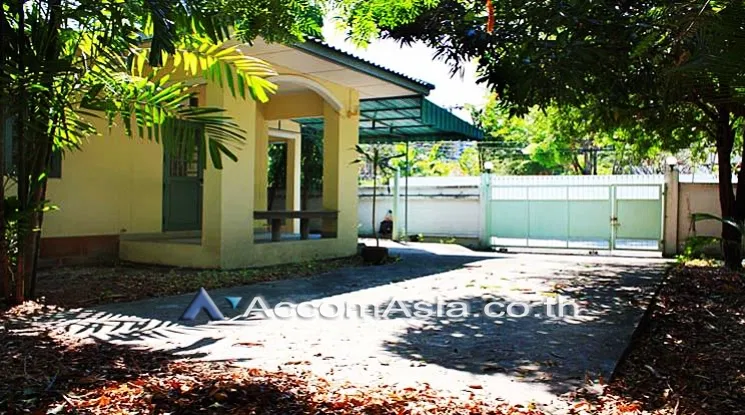 picture 🔼🔽 AccomA 📩  2 BR House in Klong Tan (40075) - 4/12
