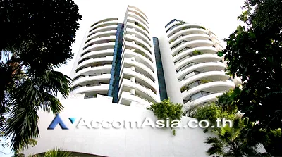 คอนโดให้เช่า : 🔼🔽 AccomA 📩  Riverfront condominium with resort-like amenities in Sathorn (AA21296)