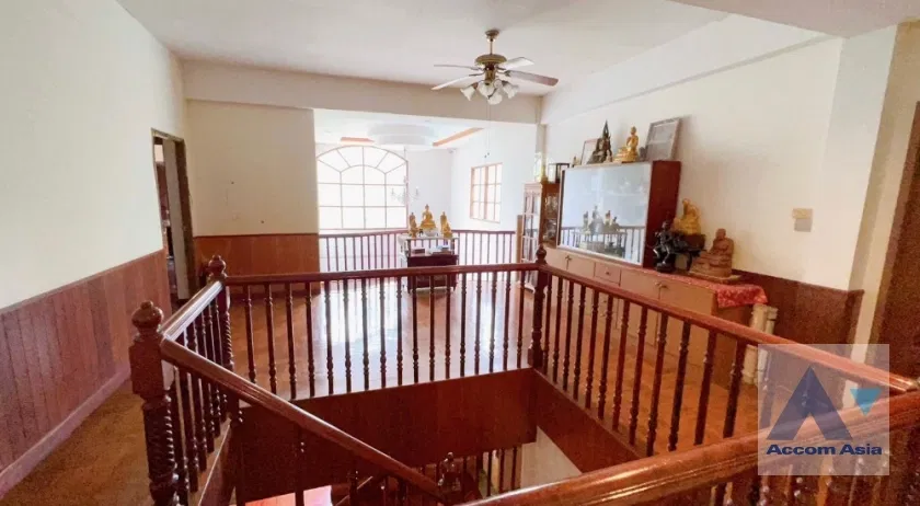 รูป 🔼🔽 AccomA 📩 Classic wood home with garden terrace and vintage interior (AA36754) - รูปที่ 12/20