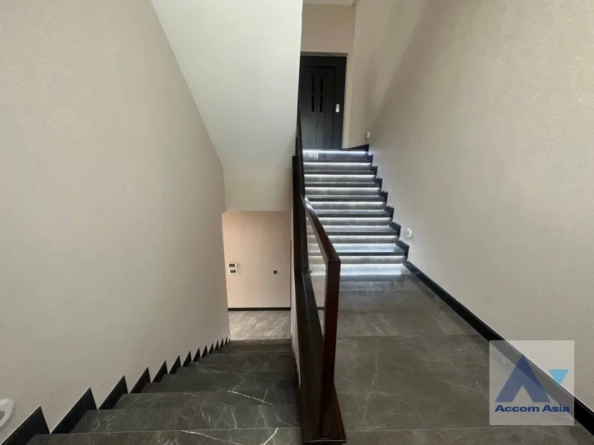 picture 🔼🔽 AccomA 📩 Luxury Home with Natural Views & Privacy (AA35408) - 14/20
