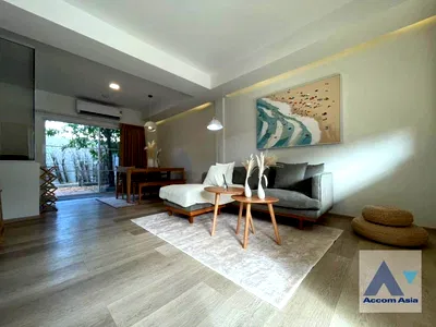 ทาวน์โฮมให้เช่า : 🔼🔽 AccomA 📩  3 BR Townhouse @ (AA42520)