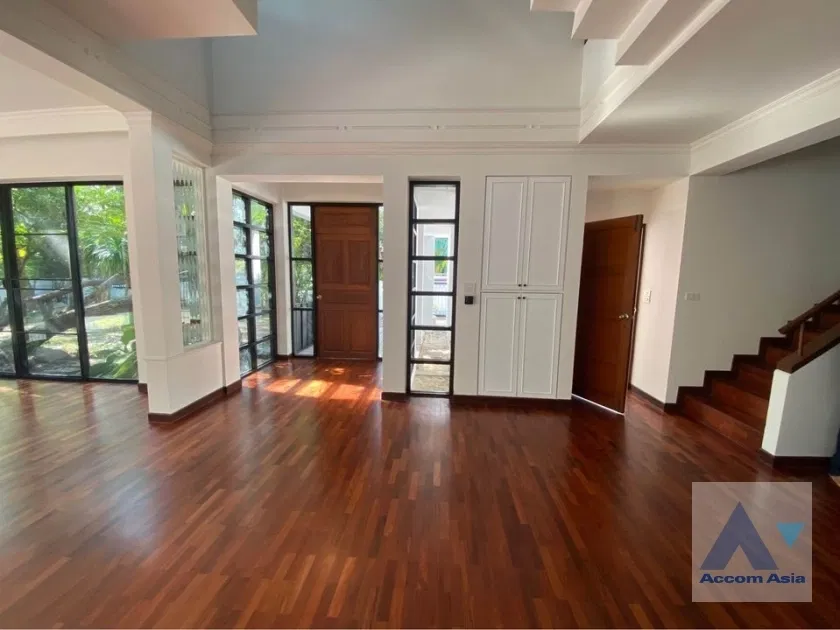picture 🔼🔽 AccomA 📩 Pet friendly 4 BR House @ (1518685) - 3/14