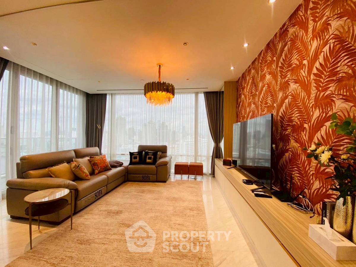 picture 2-BR Condo at Four Seasons Private Residences Bangkok near BTS Saphan Taksin (ID 2283842) - 8/16