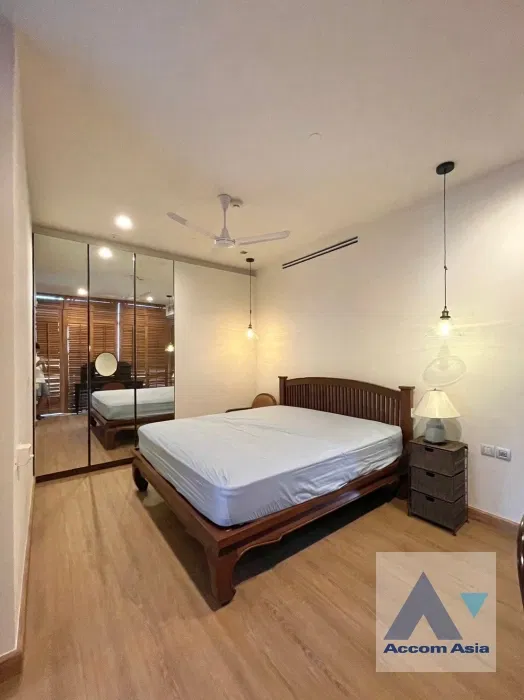 picture 🔼🔽 AccomA 📩  2 BR Condominium @Circle Living Prototype (AA36498) - 8/16