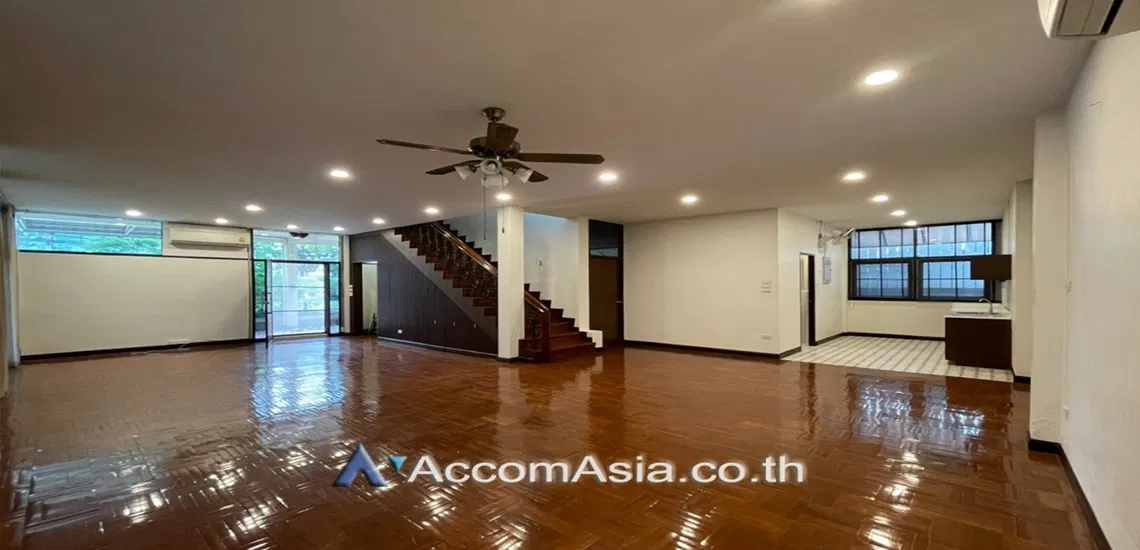 picture 🔼🔽 AccomA 📩 Home Office,Garden 3 BR House in Khlong Toei Nuea (AA12557) - 2/17